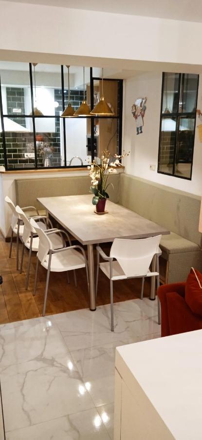 Liege 4420 Rue Jean Jaures 45 Grande Maison Joyeuse Avec Terrasse 30M2 Pour 8 Personnes Maximum Saint-Nicolas  Εξωτερικό φωτογραφία
