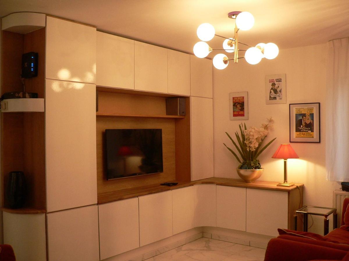 Liege 4420 Rue Jean Jaures 45 Grande Maison Joyeuse Avec Terrasse 30M2 Pour 8 Personnes Maximum Saint-Nicolas  Εξωτερικό φωτογραφία