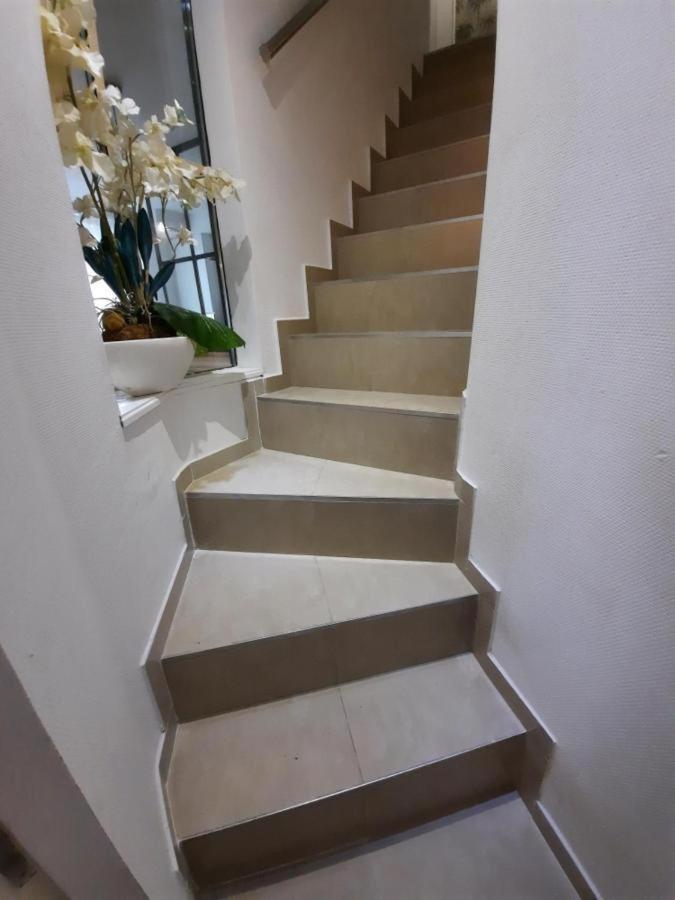 Liege 4420 Rue Jean Jaures 45 Grande Maison Joyeuse Avec Terrasse 30M2 Pour 8 Personnes Maximum Saint-Nicolas  Εξωτερικό φωτογραφία